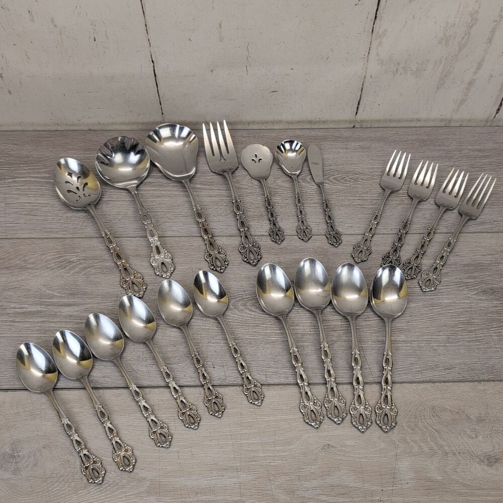 Lot of 21 Oneida Community Stainless CHANDELIER Flatware Hostess, Spoons, Forks